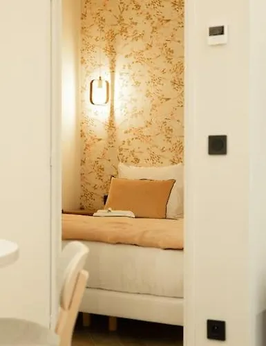 New Luxury - 4 People Apartment Paris