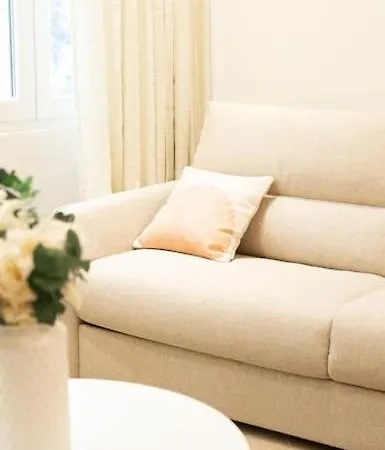 New Luxury - 4 People Parigi