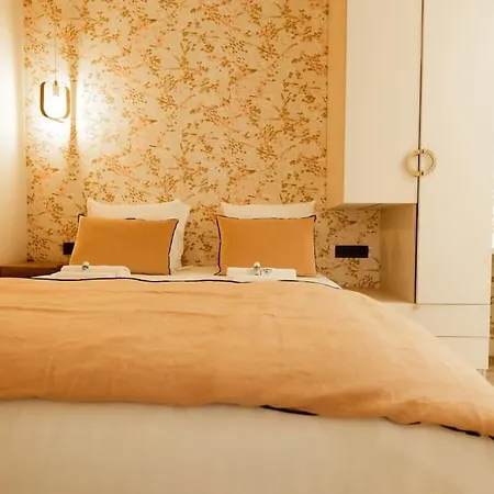 New Luxury - 4 People