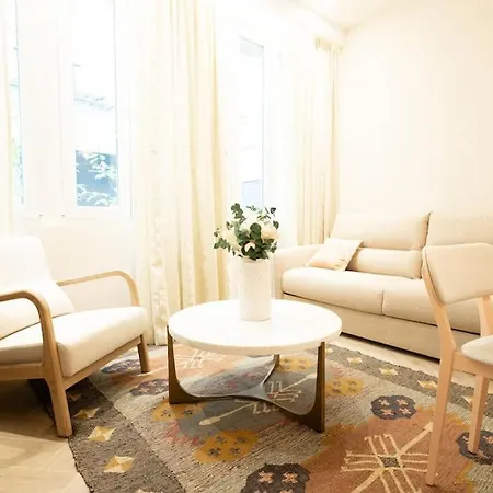 New Luxury - 4 People Appartement Paris